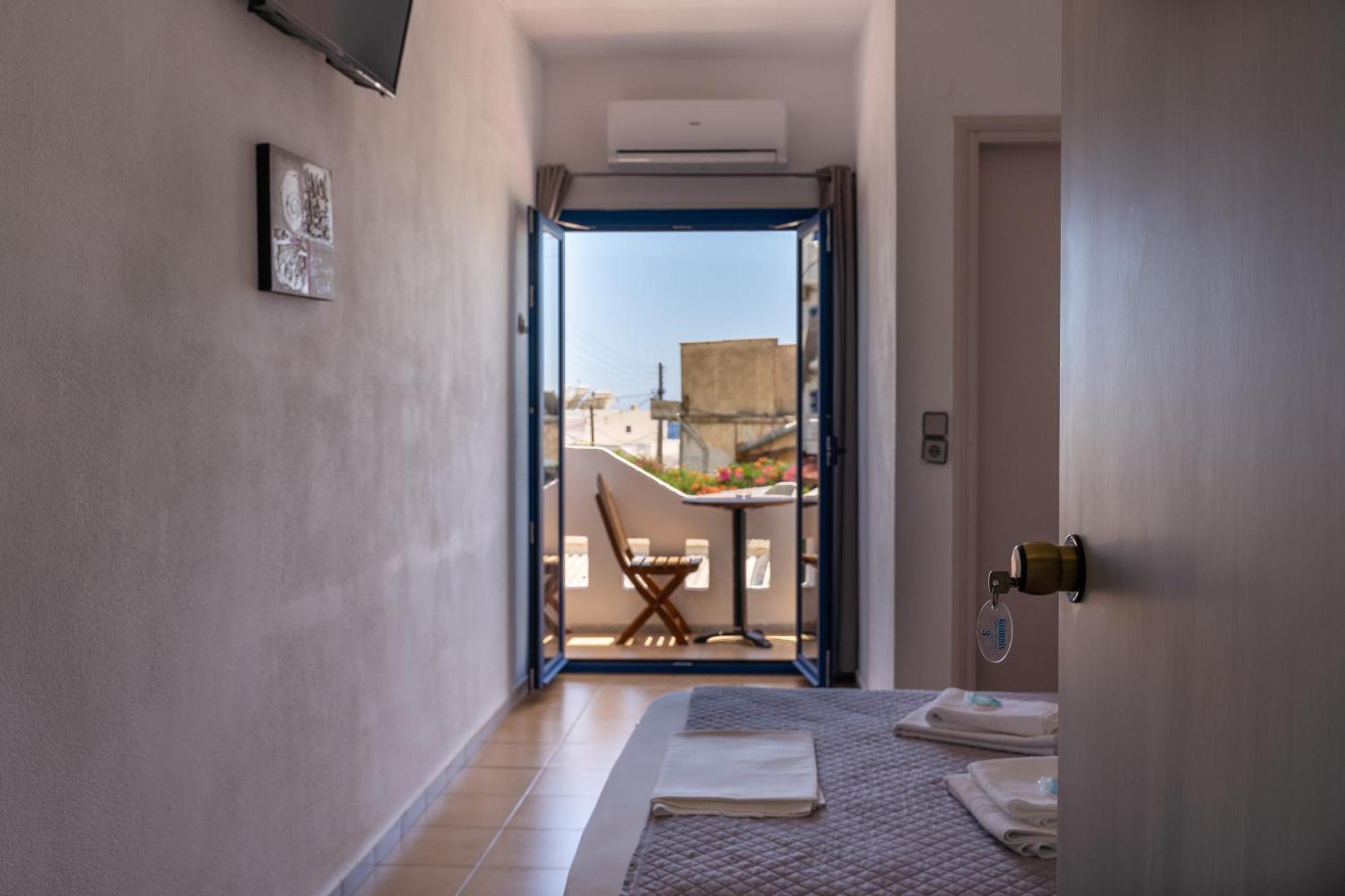 Giannis Rooms Ayía Roúmeli Ngoại thất bức ảnh